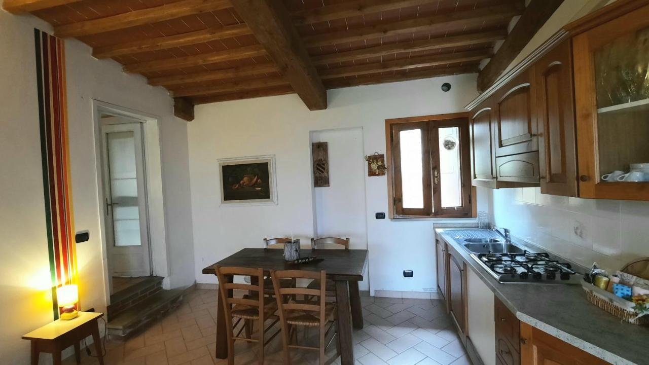 Agriturismo Il Pillone Монтекатини-Терме Номер фото